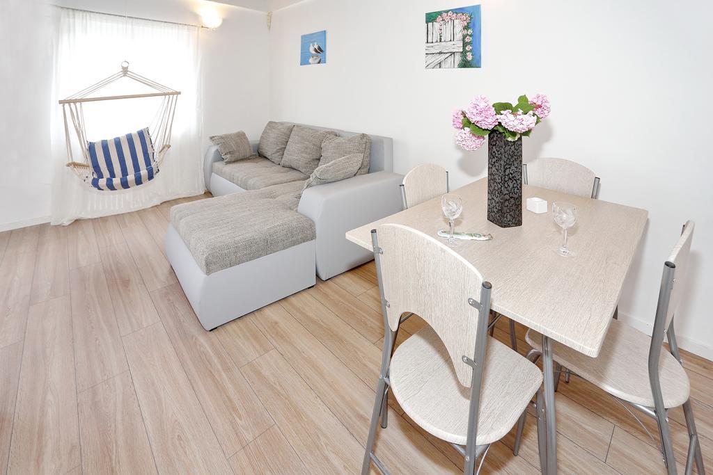 Apartamento Didovi dvori Bibinje Habitación foto
