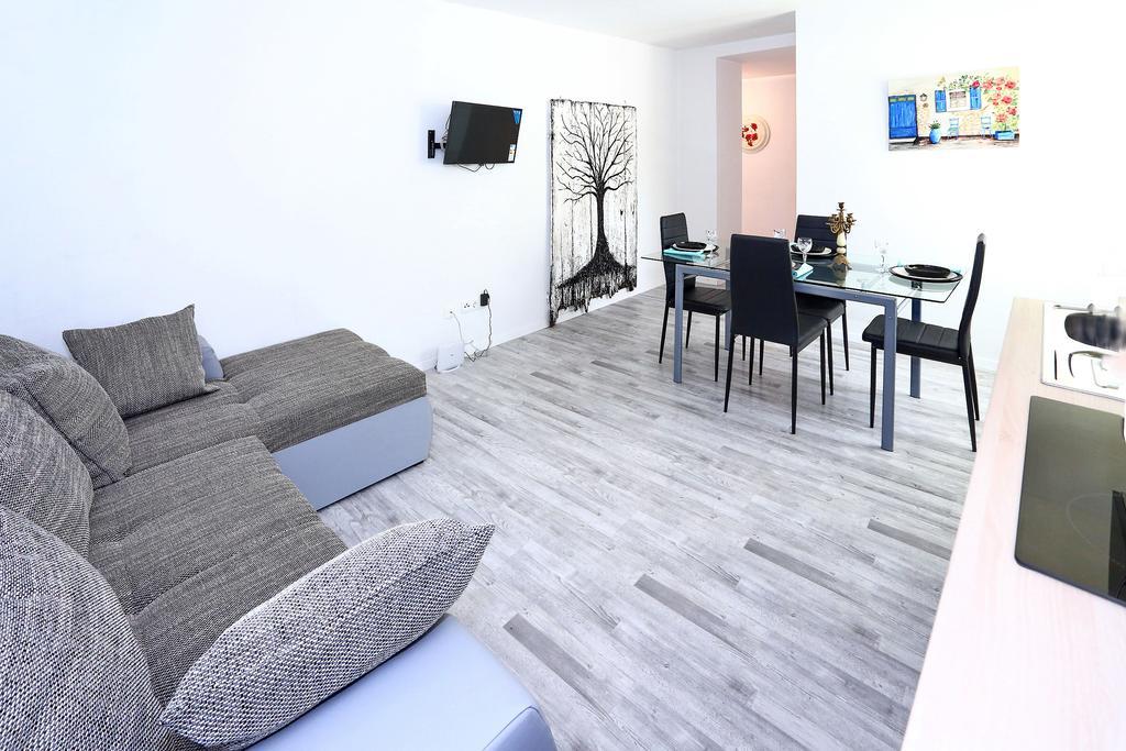 Apartamento Didovi dvori Bibinje Habitación foto