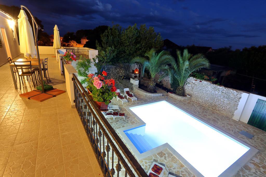 Apartamento Didovi dvori Bibinje Habitación foto